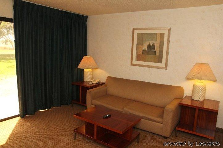 Green Tree Inn And Extended Stay Suites Victorville Exterior foto